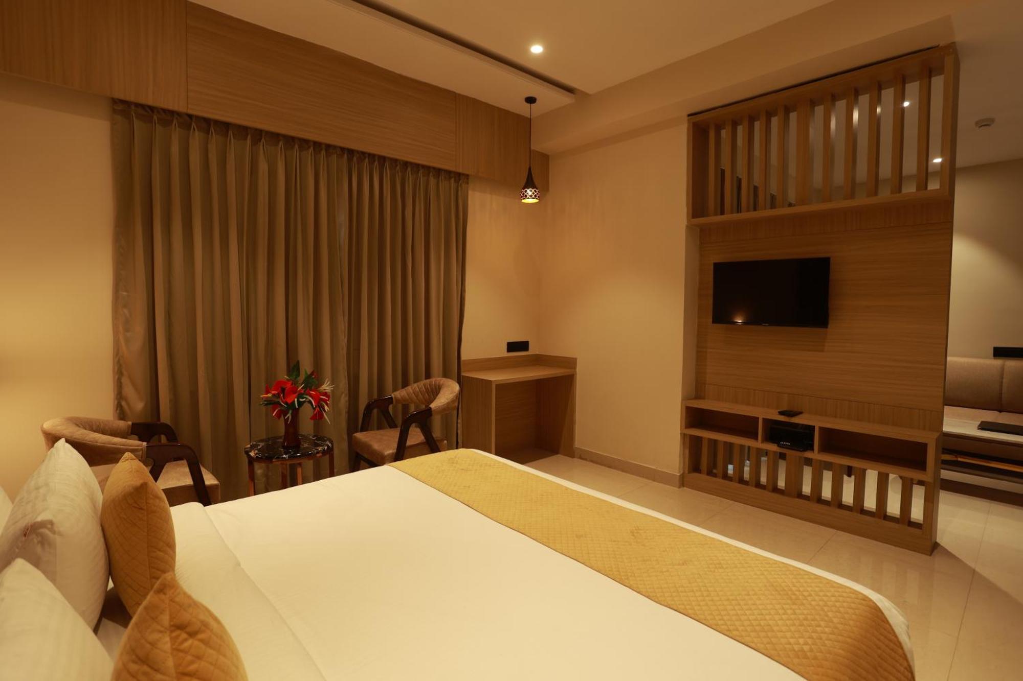 Hotel Taviral Regency 우다이푸르 외부 사진